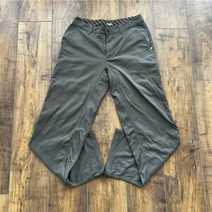 Men’s Lululemon Casual Pants - Olive Green - L